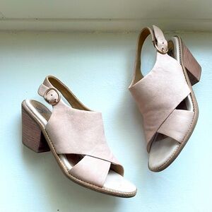 Sofft tan leather Block Heel Sandals by Sofft Sz 6.5